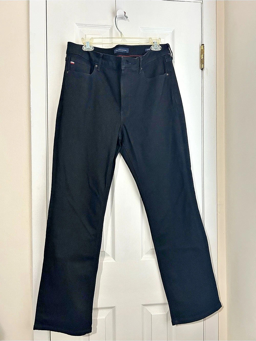 Tommy Hilfiger Tribeca Straight Jeans in Black
